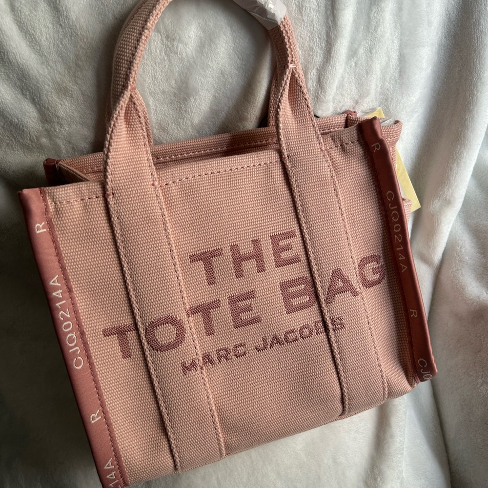 Marc Jacobs THE JACQUARD SMALL
TOTE BAG